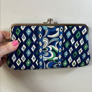 Vera Bradley Mediterranean Blue Kiss-lock@ Wallet/ Clutch